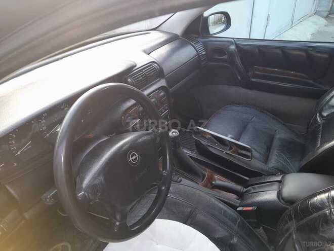 Opel Omega 1997, 148,000 km - 2.5 l - Bakı