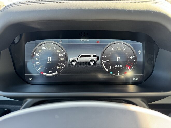 Land Rover Defender 2021, 26,000 km - 3.0 л - Bakı
