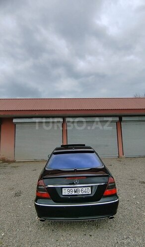 Mercedes E 220 2008, 300,000 km - 2.2 л - Beyləqan