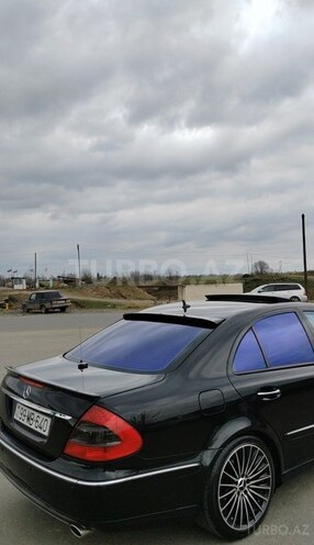 Mercedes E 220 2008, 300,000 km - 2.2 л - Beyləqan