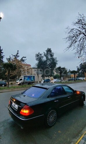 Mercedes E 220 2008, 300,000 km - 2.2 л - Beyləqan