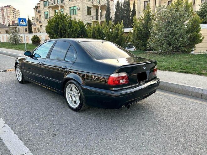 BMW 525 2002, 253,000 km - 2.5 l - Bakı
