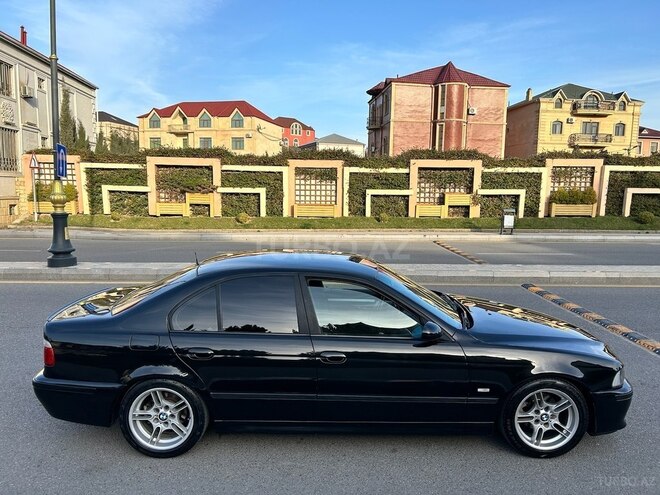 BMW 525 2002, 253,000 km - 2.5 l - Bakı