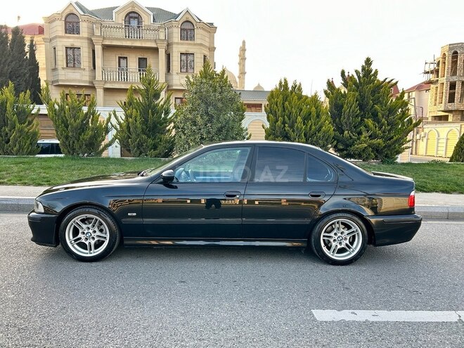 BMW 525 2002, 253,000 km - 2.5 l - Bakı