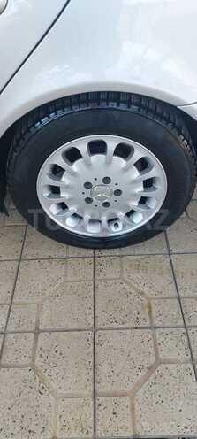 Mercedes E 240 2004, 299,000 km - 2.6 l - Cəlilabad