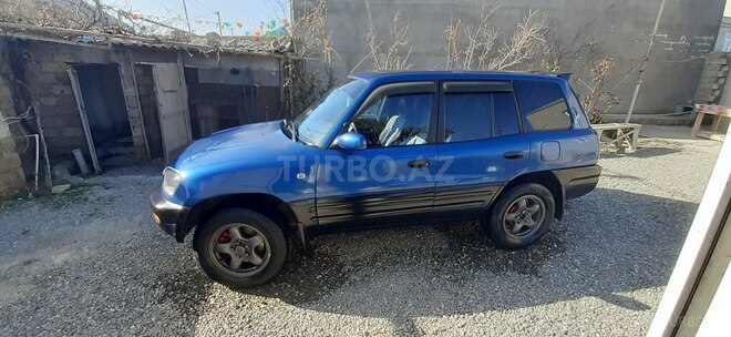 Toyota RAV4 1995, 373,908 km - 2.0 l - Bakı