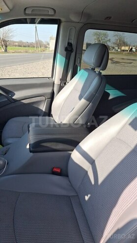 Mercedes Vito 115 2017, 376,429 km - 2.2 l - Goranboy