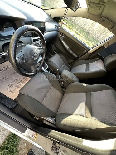 Toyota Corolla 2006, 209,000 km - 1.4 l - Bakı