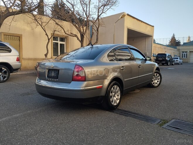 Volkswagen Passat 2002, 209,395 km - 1.8 l - Bakı