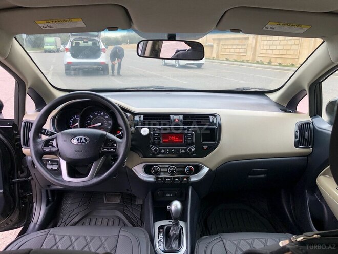 Kia Rio 2015, 157,000 km - 1.6 l - Bakı