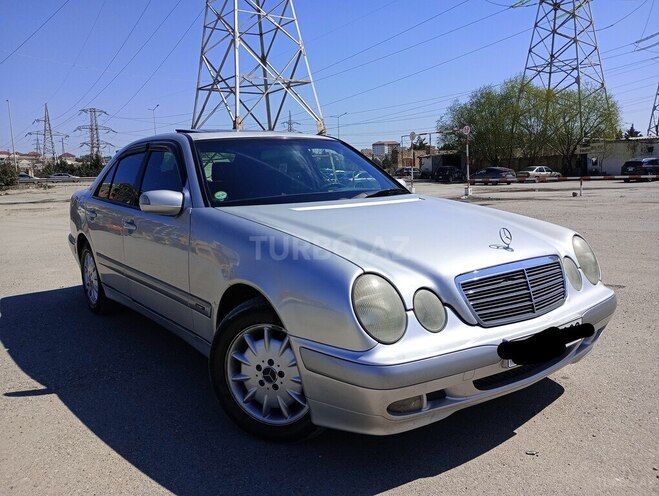 Mercedes E 220 2000, 426,000 km - 2.2 l - Bakı
