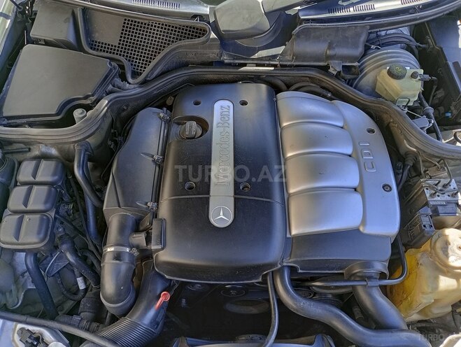 Mercedes E 220 2000, 426,000 km - 2.2 l - Bakı