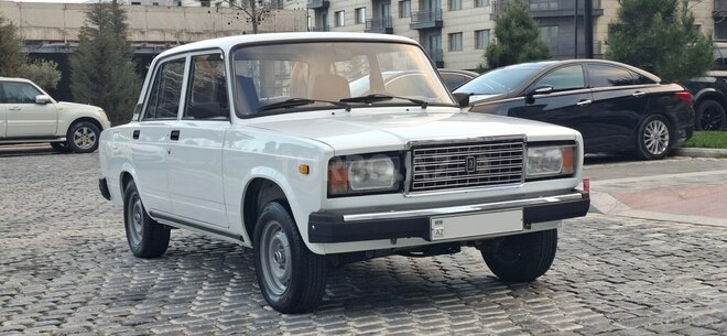 LADA (VAZ) 2107 2010, 77,128 km - 1.6 l - Bakı