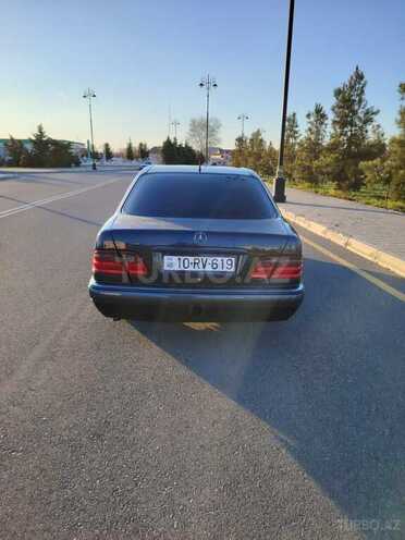 Mercedes E 200 1996, 360,000 km - 2.0 l - Ağdaş
