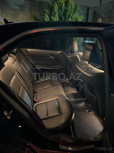 Mercedes E 220 2014, 168,000 km - 2.2 л - Bakı