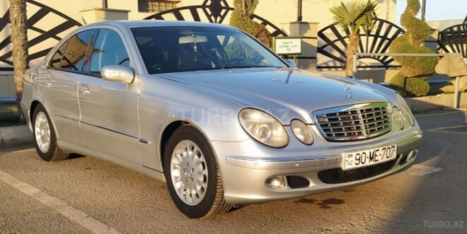 Mercedes E 260 2003, 245,000 km - 2.6 l - Salyan