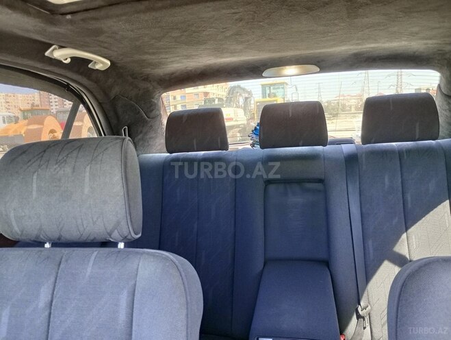 Mercedes E 220 2000, 426,000 km - 2.2 l - Bakı