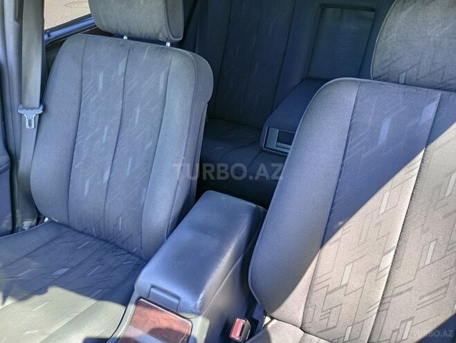 Mercedes E 220 2000, 426,000 km - 2.2 l - Bakı