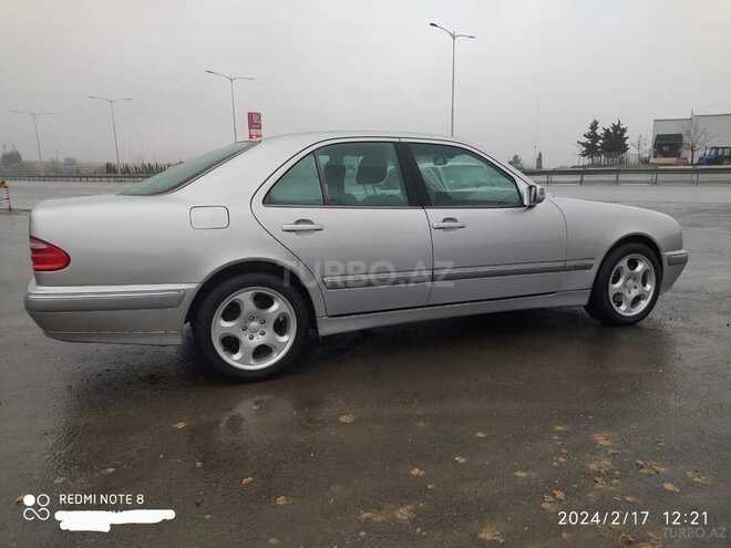 Mercedes E 240 2000, 204,680 km - 2.4 l - Tovuz