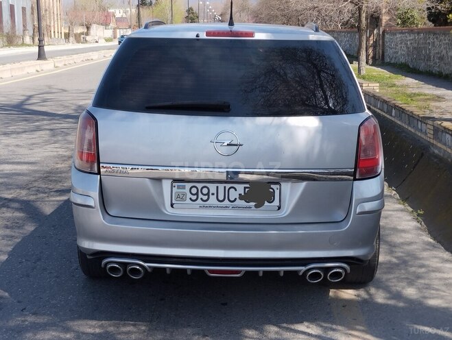 Opel Astra 2008, 235,500 km - 1.4 l - Şəki