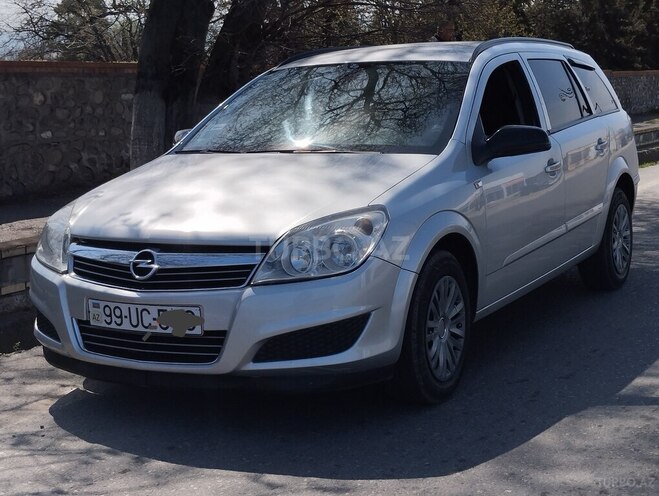 Opel Astra 2008, 235,500 km - 1.4 l - Şəki