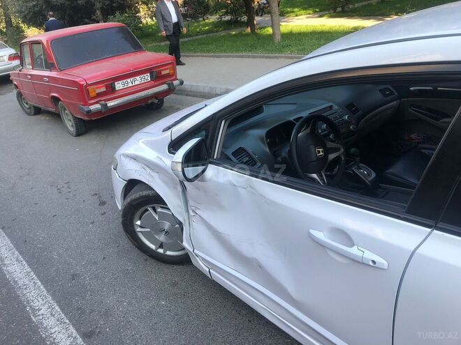 Honda Civic 2008, 420,328 km - 1.3 l - Bakı