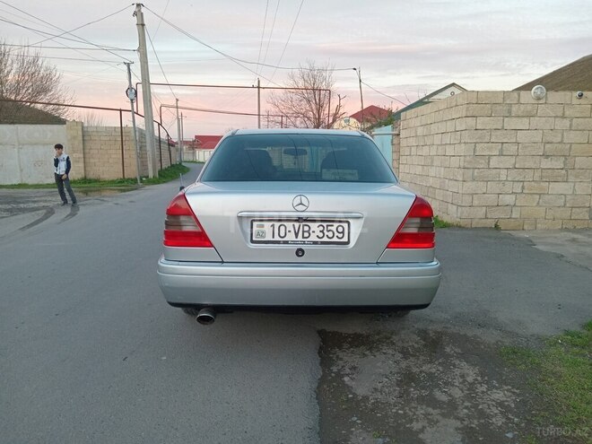 Mercedes C 200 1995, 560,000 km - 2.0 л - İmişli