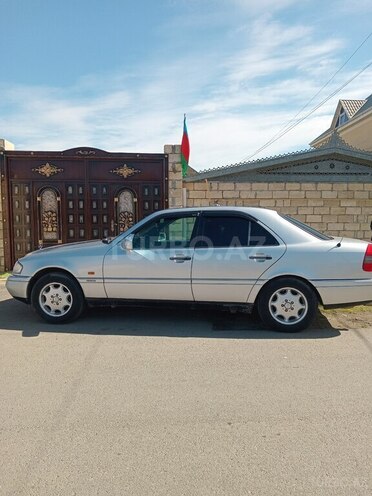 Mercedes C 200 1995, 560,000 km - 2.0 л - İmişli