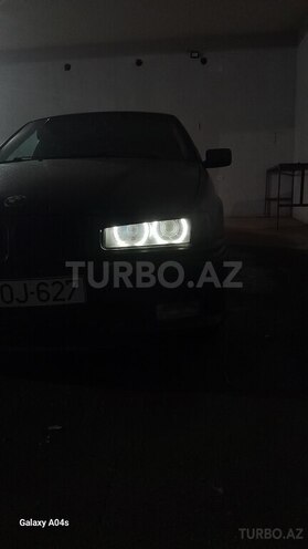 BMW 328 1995, 300,000 km - 2.8 л - Xaçmaz