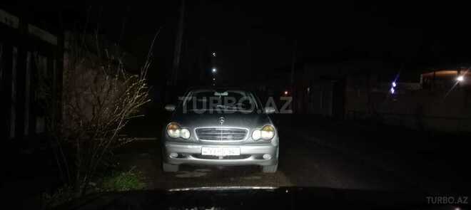 Mercedes C 200 2001, 325,000 km - 2.0 l - Tovuz