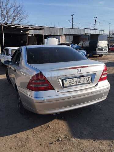 Mercedes C 200 2001, 325,000 km - 2.0 l - Tovuz