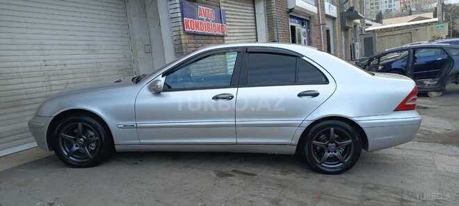 Mercedes C 200 2001, 325,000 km - 2.0 l - Tovuz