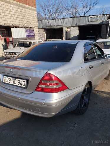 Mercedes C 200 2001, 325,000 km - 2.0 l - Tovuz
