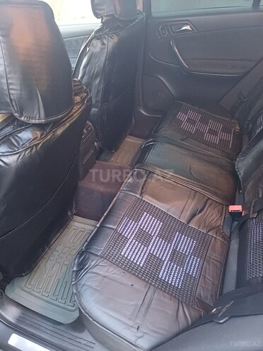 Mercedes C 200 2001, 325,000 km - 2.0 l - Tovuz