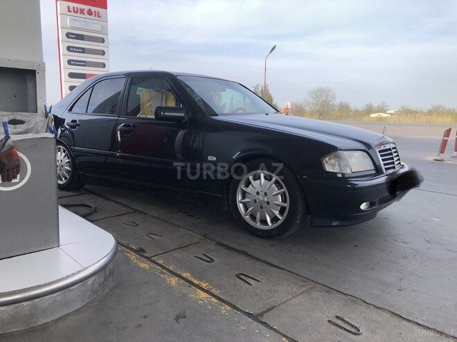 Mercedes C 220 1999, 360,000 km - 2.2 l - Bakı