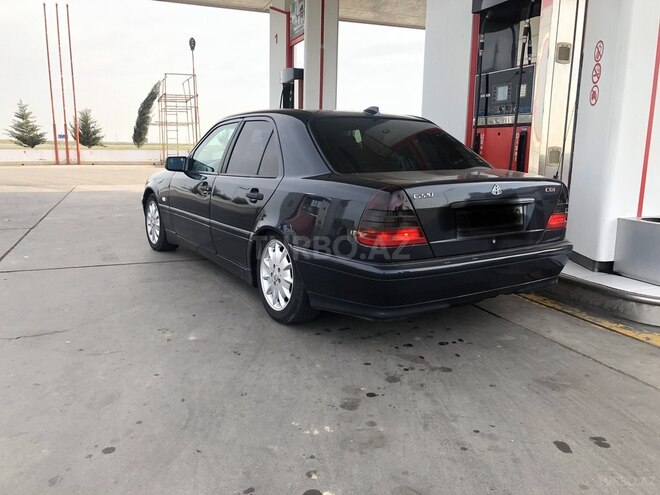 Mercedes C 220 1999, 360,000 km - 2.2 l - Bakı