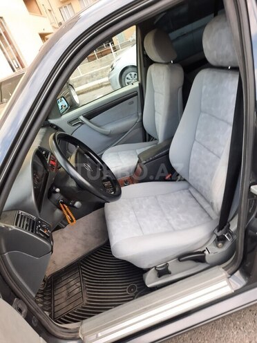 Mercedes C 180 2000, 220,000 km - 1.8 l - Bakı