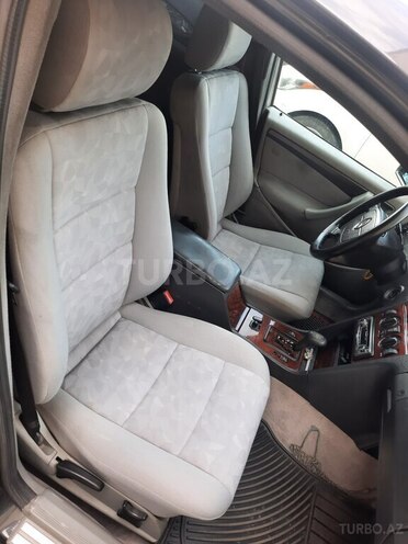 Mercedes C 180 2000, 220,000 km - 1.8 l - Bakı