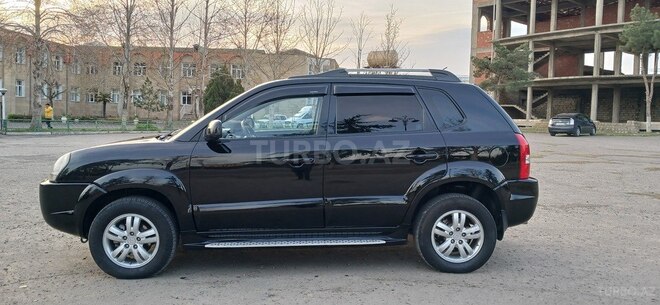 Hyundai Tucson 2008, 245,000 km - 2.0 l - Gəncə