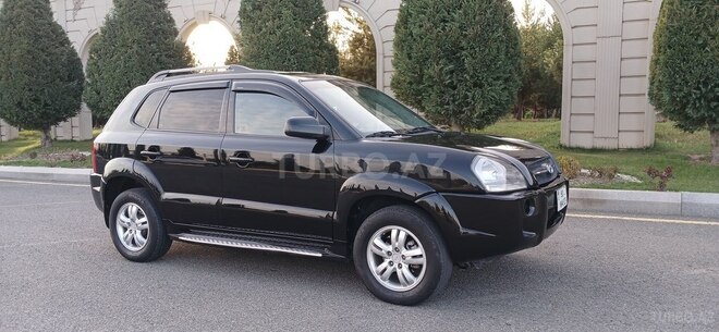 Hyundai Tucson 2008, 245,000 km - 2.0 l - Gəncə