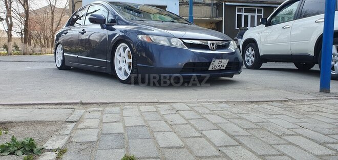 Honda Civic 2008, 280,000 km - 1.3 l - Sumqayıt