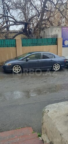 Honda Civic 2008, 280,000 km - 1.3 l - Sumqayıt