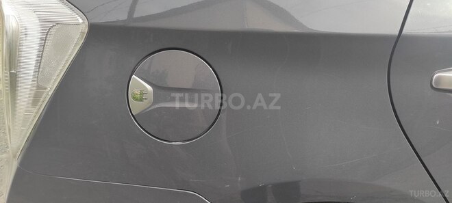 Toyota Prius 2014, 172,500 km - 1.8 l - Bakı