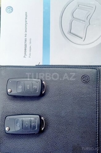 Volkswagen Polo 2012, 163,500 km - 1.6 l - Bakı