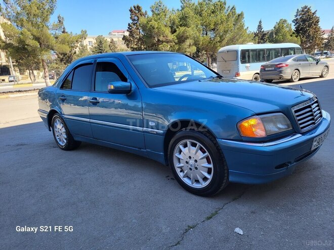 Mercedes C 240 1998, 325,613 km - 2.4 l - Sumqayıt