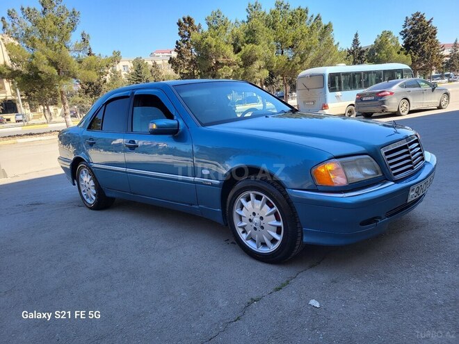 Mercedes C 240 1998, 325,613 km - 2.4 l - Sumqayıt