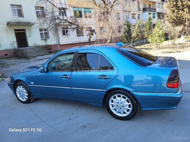 Mercedes C 240 1998, 325,613 km - 2.4 l - Sumqayıt