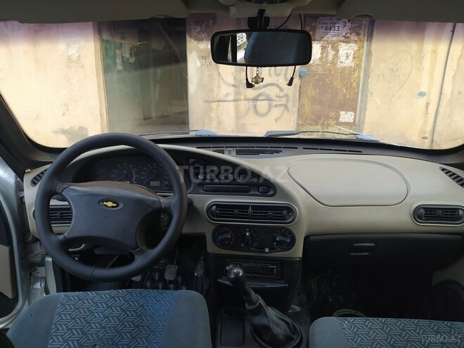Chevrolet Niva 2005, 180,000 km - 1.7 l - Sumqayıt