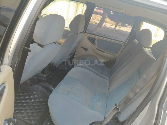 Chevrolet Niva 2005, 180,000 km - 1.7 l - Sumqayıt
