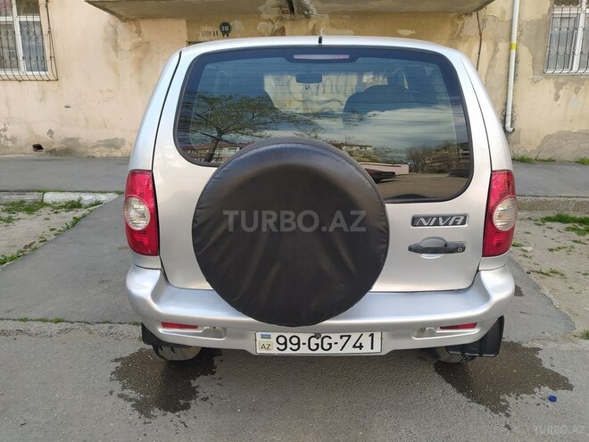 Chevrolet Niva 2005, 180,000 km - 1.7 l - Sumqayıt